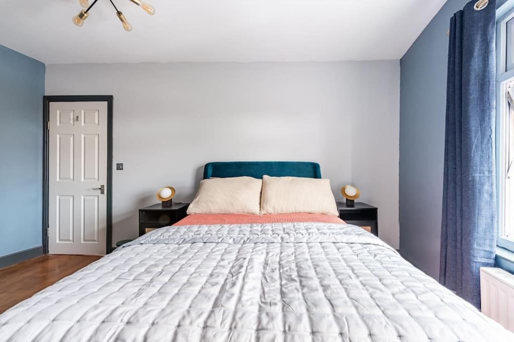 Harbourside Haven - Stylish Retreat In Hotwell - Free Parking Apartamento Bristol Exterior foto