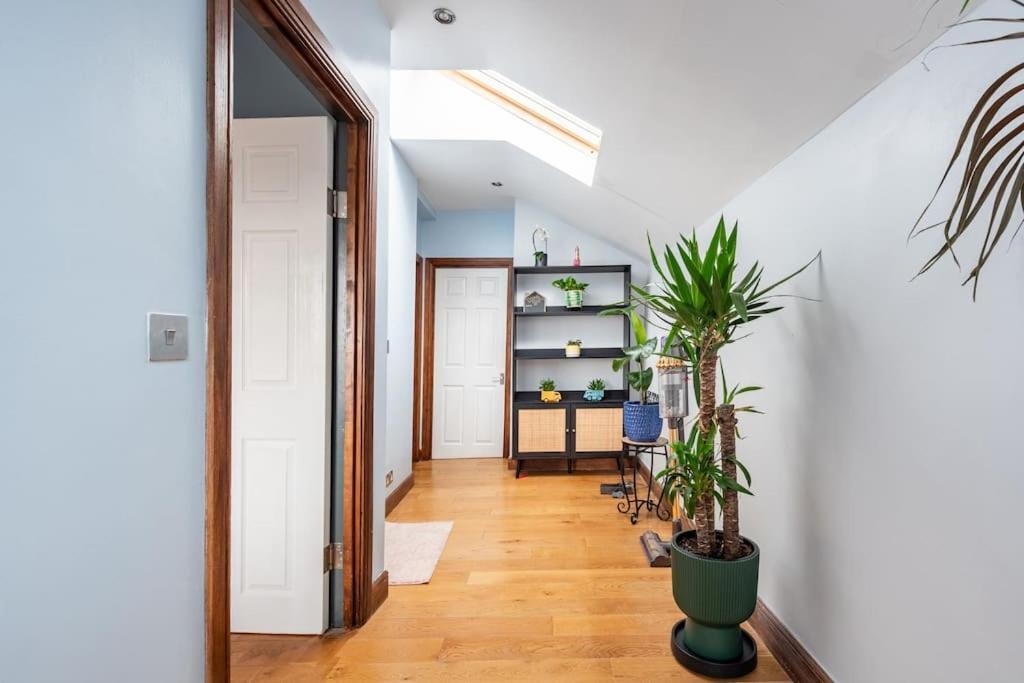 Harbourside Haven - Stylish Retreat In Hotwell - Free Parking Apartamento Bristol Exterior foto