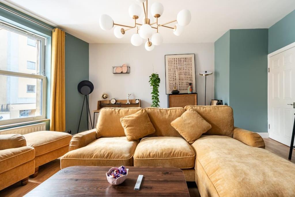 Harbourside Haven - Stylish Retreat In Hotwell - Free Parking Apartamento Bristol Exterior foto