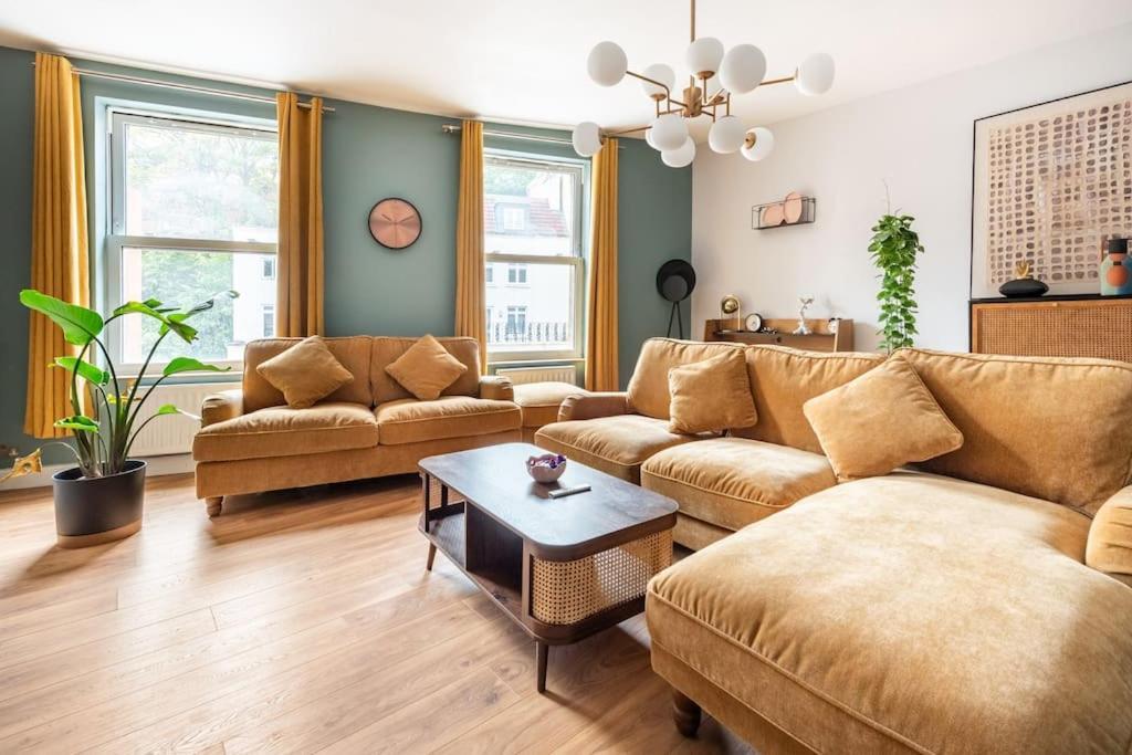 Harbourside Haven - Stylish Retreat In Hotwell - Free Parking Apartamento Bristol Exterior foto